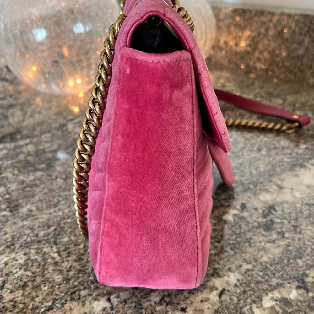 Gucci Fuchsia Velvet GG Marmont Bag - Picture 4 of 15